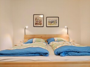 Superior Apartment, 1 Bedroom, Terrace | Premium bedding, free WiFi, bed sheets - Gästehaus Am Buchenbichl (Schoenau am Koenigssee)