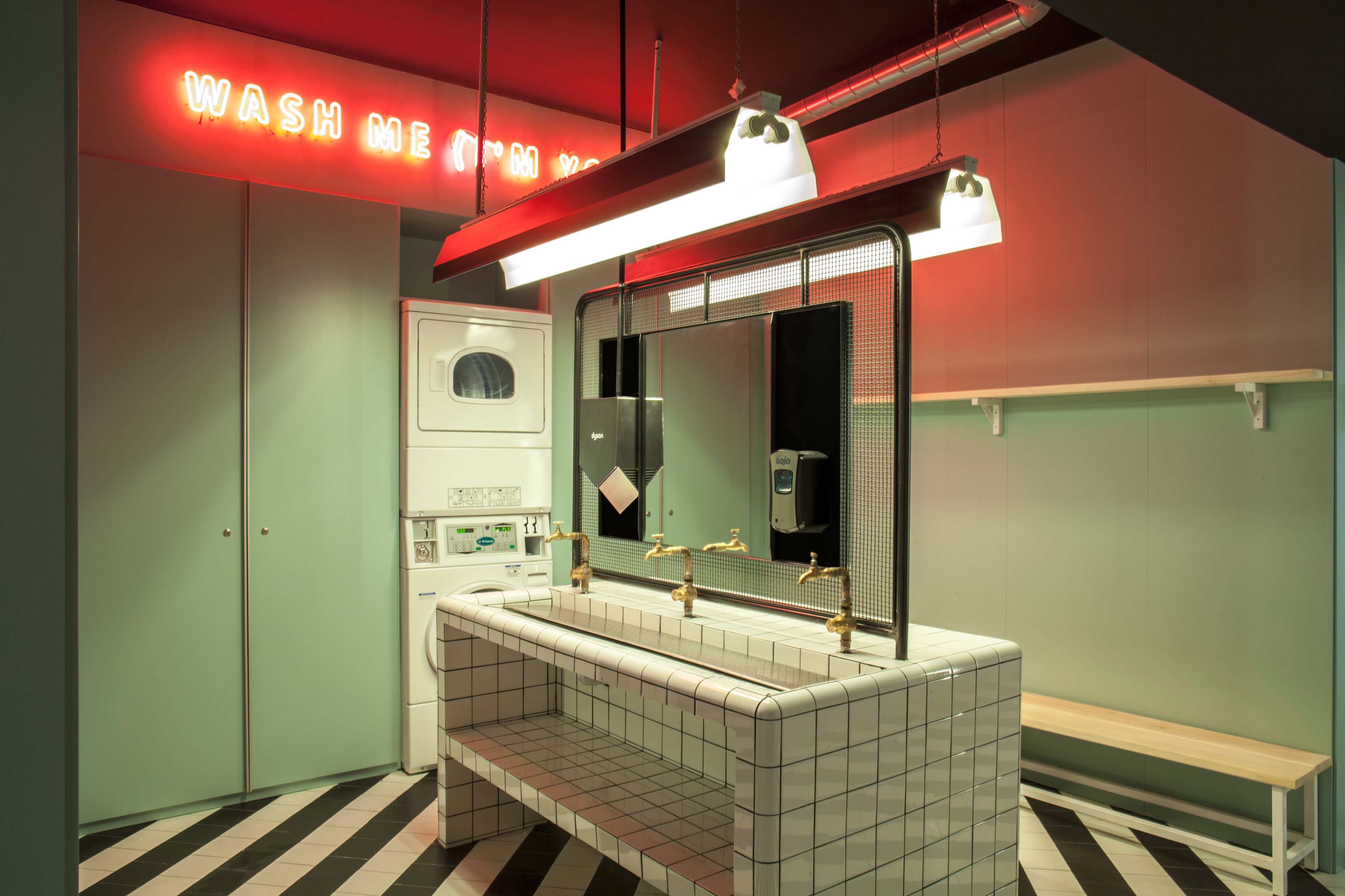 Photo - Bastardo Hostel