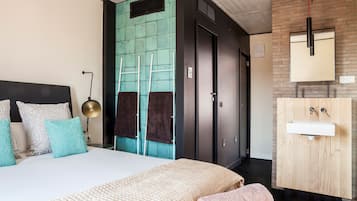 Desk, laptop workspace, blackout drapes, soundproofing