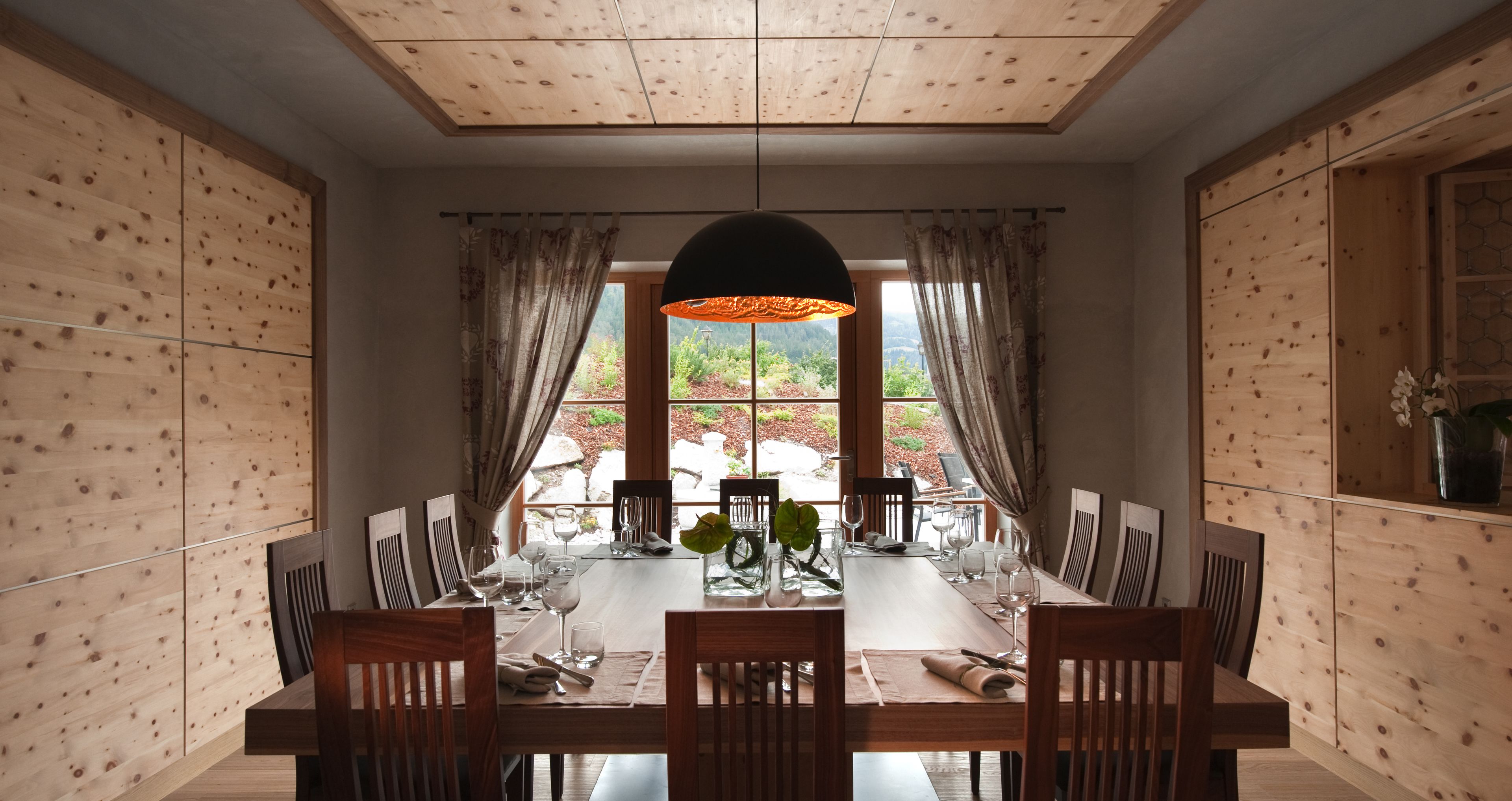 lunch and dinner served, local cuisine