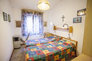 Villa | 1 Schlafzimmer, Babybetten