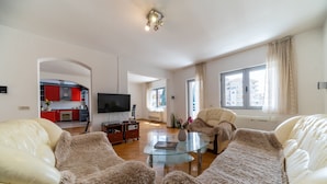 Family Apartment, 3 Bedrooms | Living area - SMS Apartments (Budva)