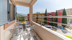 Family Apartment, 3 Bedrooms | Balcony - SMS Apartments (Budva)
