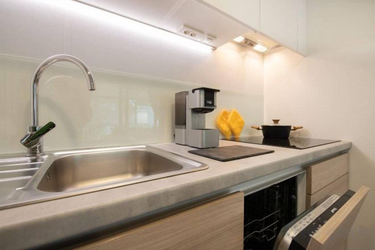 Private kitchen | Full-sized fridge, high chair