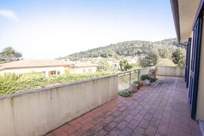Apartment | Balkon
