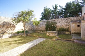 Taman