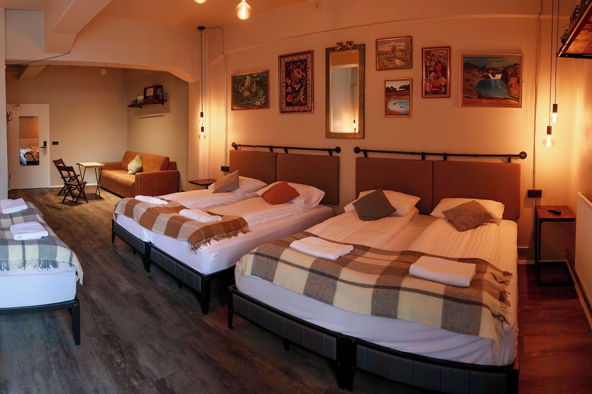Family Room, Multiple Beds, Private Bathroom | Blackout drapes, WiFi (free), individually decorated