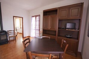 Villa | Vardagsrum | Tv