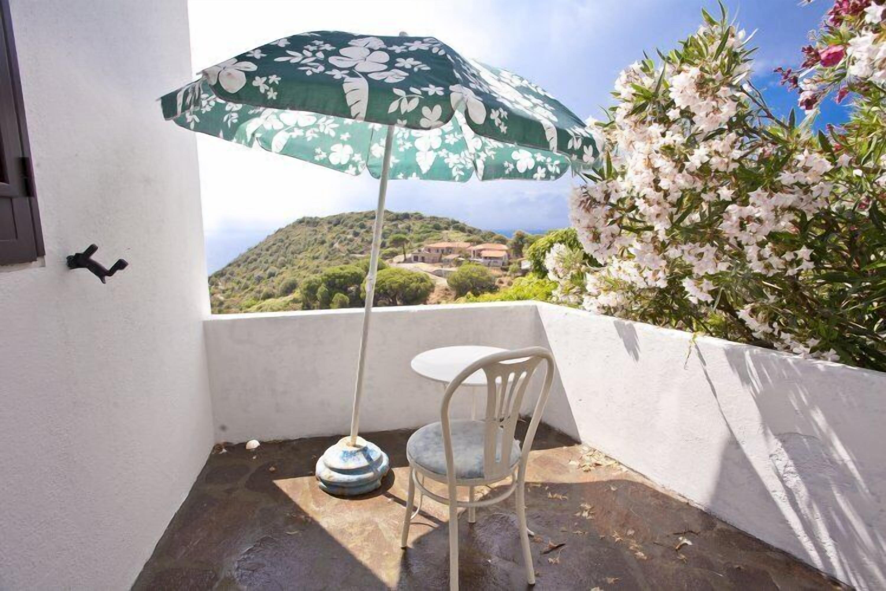 Villa | Terrace/patio