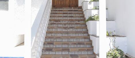 Entrée de l’hébergement