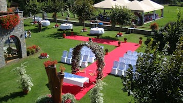 Espace mariage en plein air