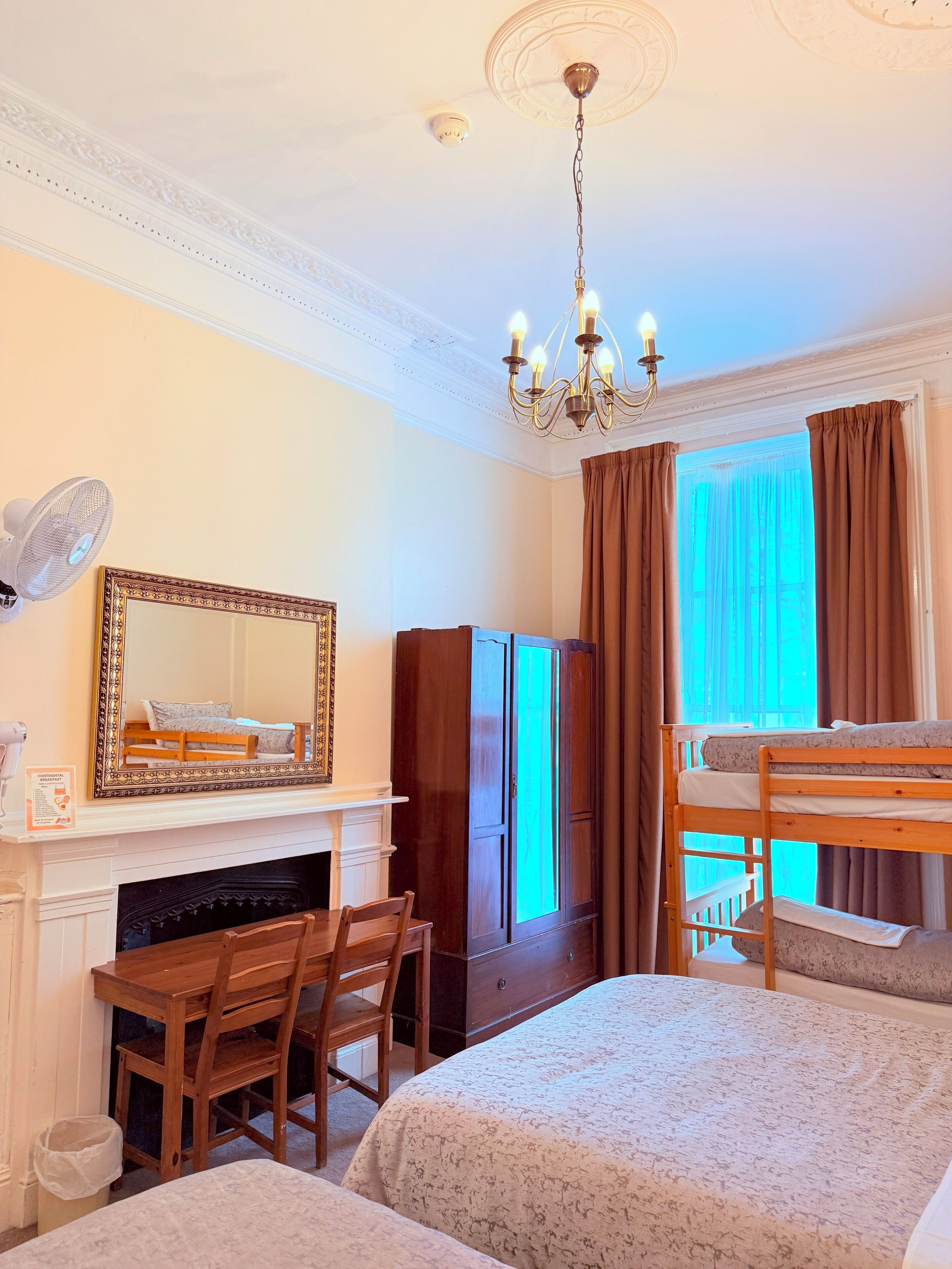 Photo - Europa House Hotel, London Paddington