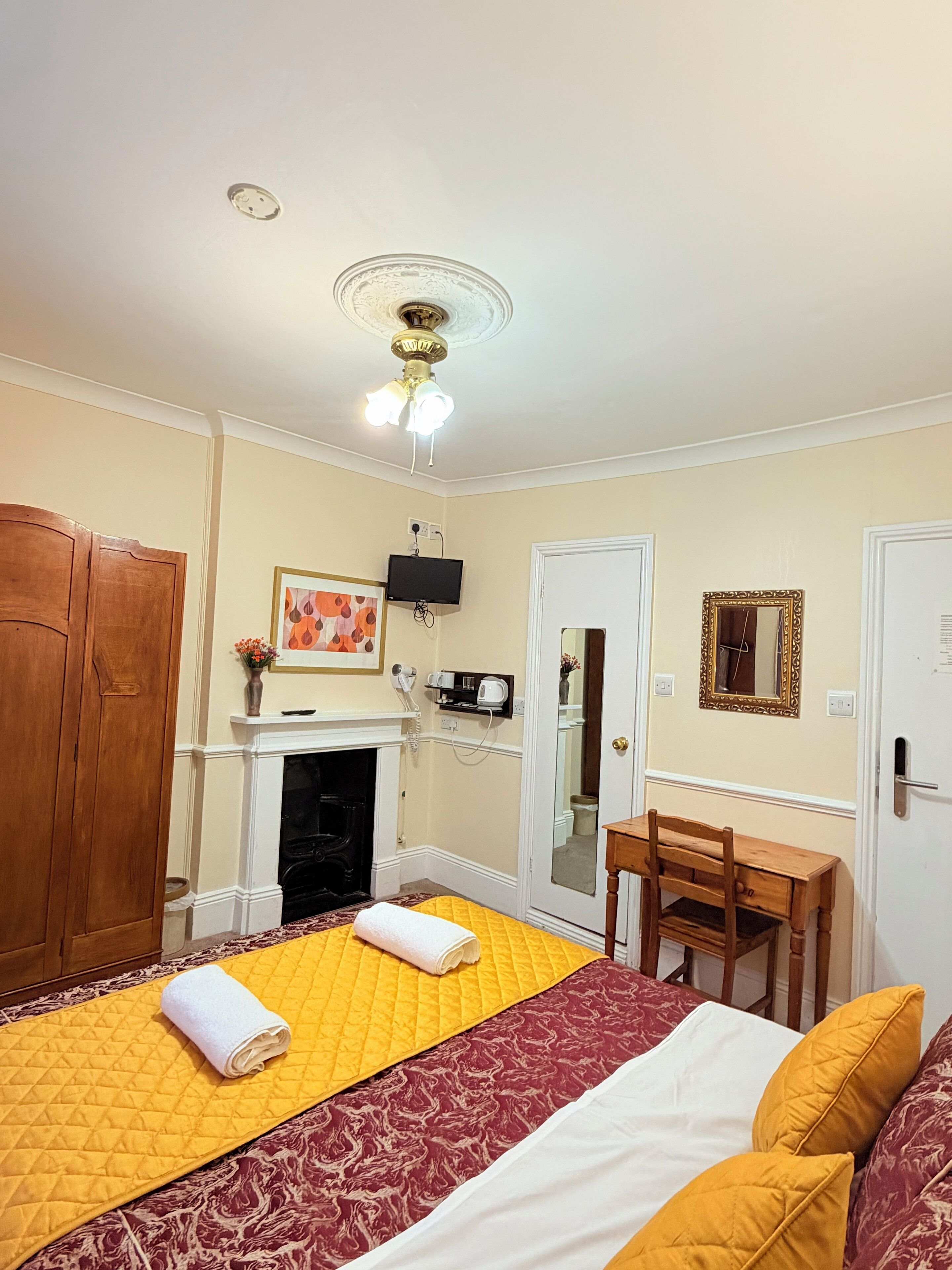 Kahden hengen superior-huone | Ilmainen Wi-Fi, vuodevaatteet