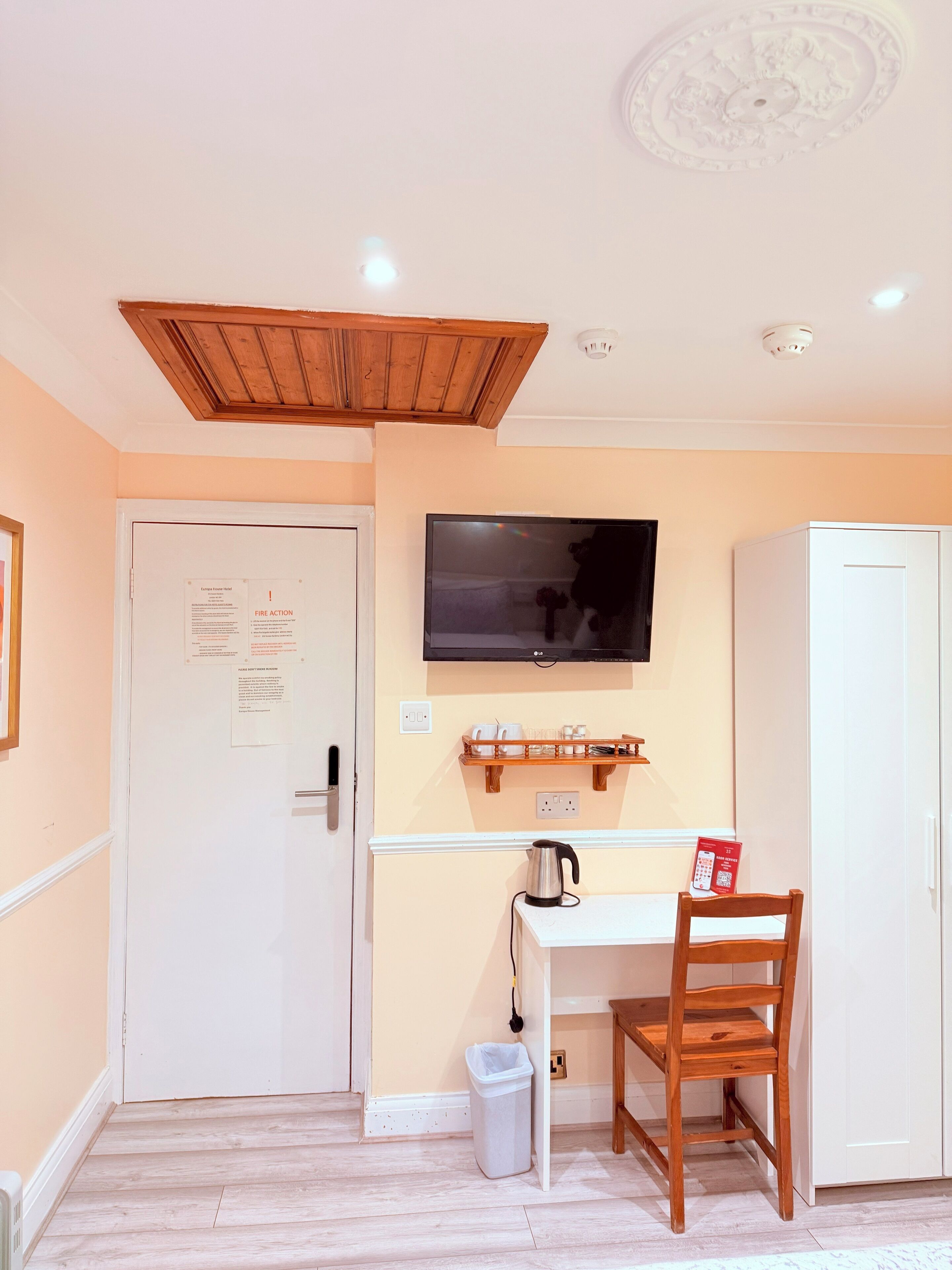 Photo - Europa House Hotel, London Paddington