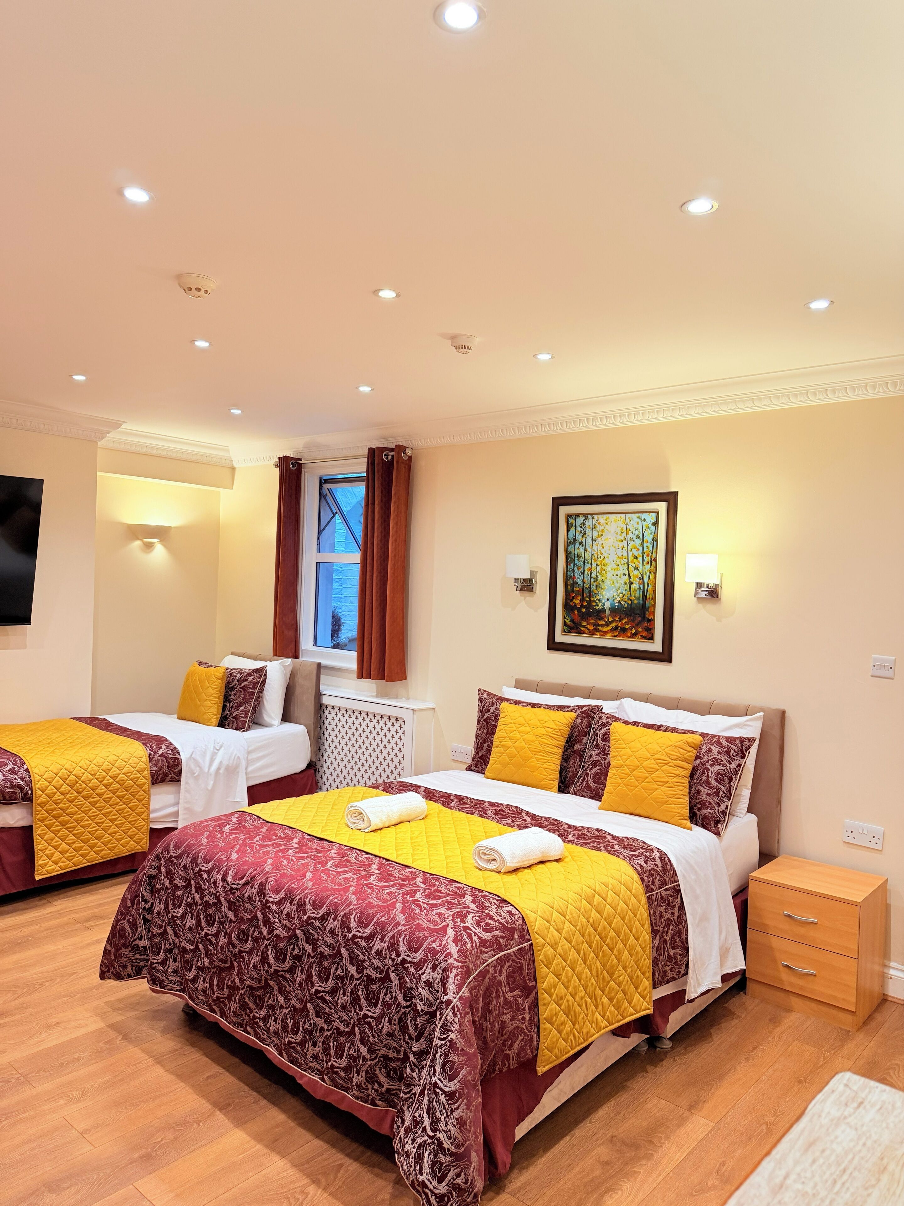 Free WiFi, bed sheets