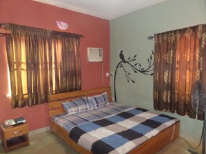 Habitació Deluxe | Escriptori, wifi gratuïta i roba de llit 