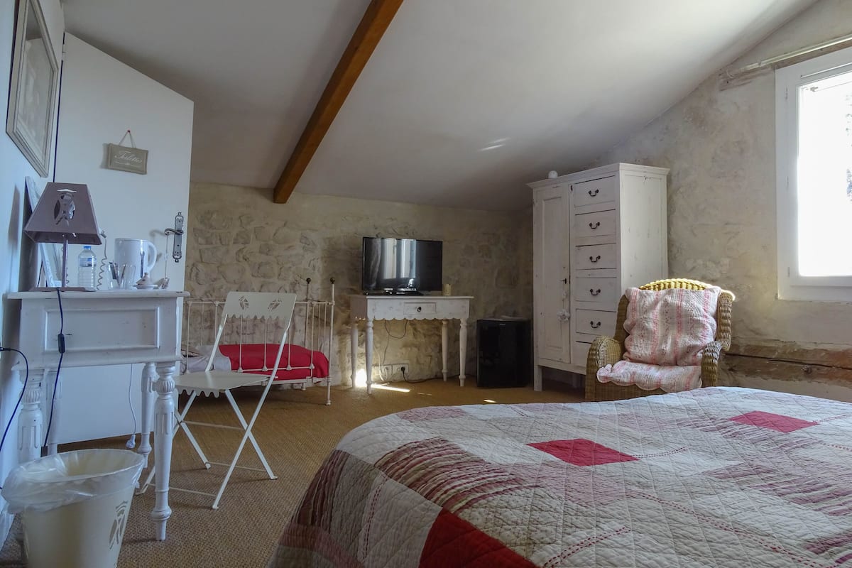 Comfort Double Room, Ensuite, Park View (Dentelle) | 1 bedroom
