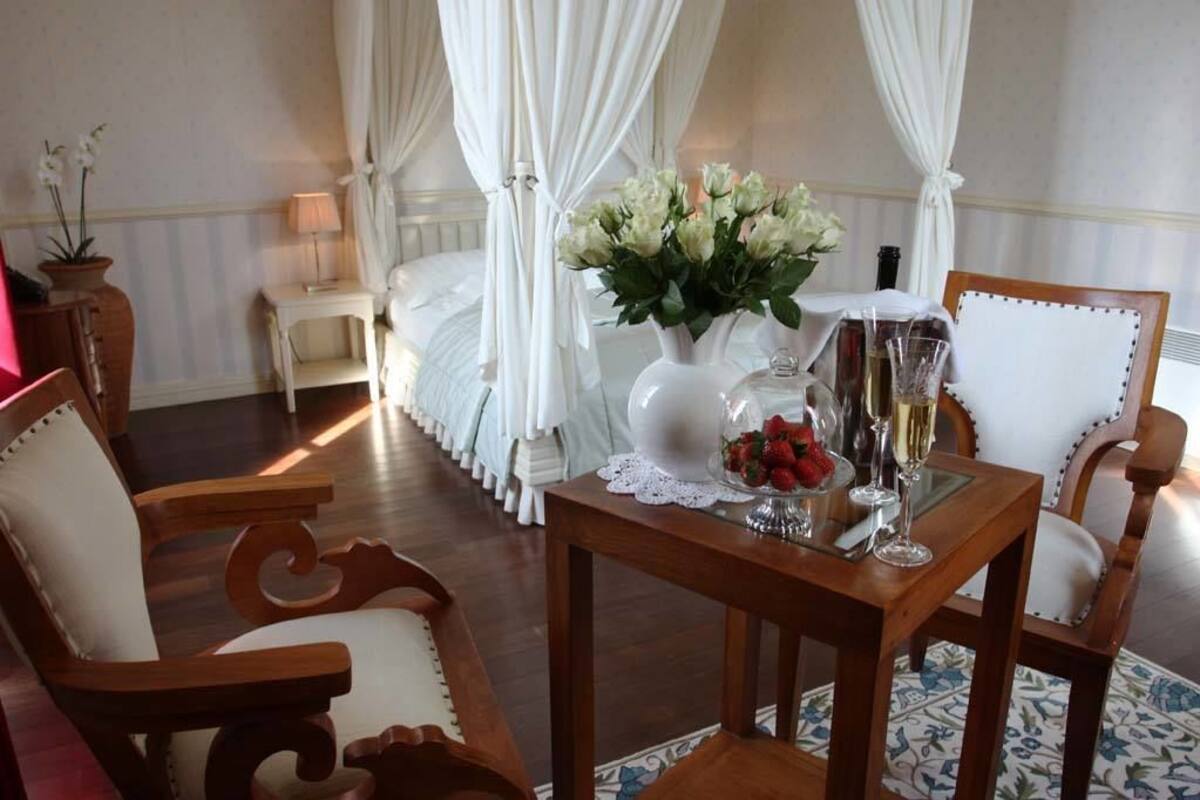 superior double room, mountainside | minibar, soundproofing, free cots/infant beds, free wifi