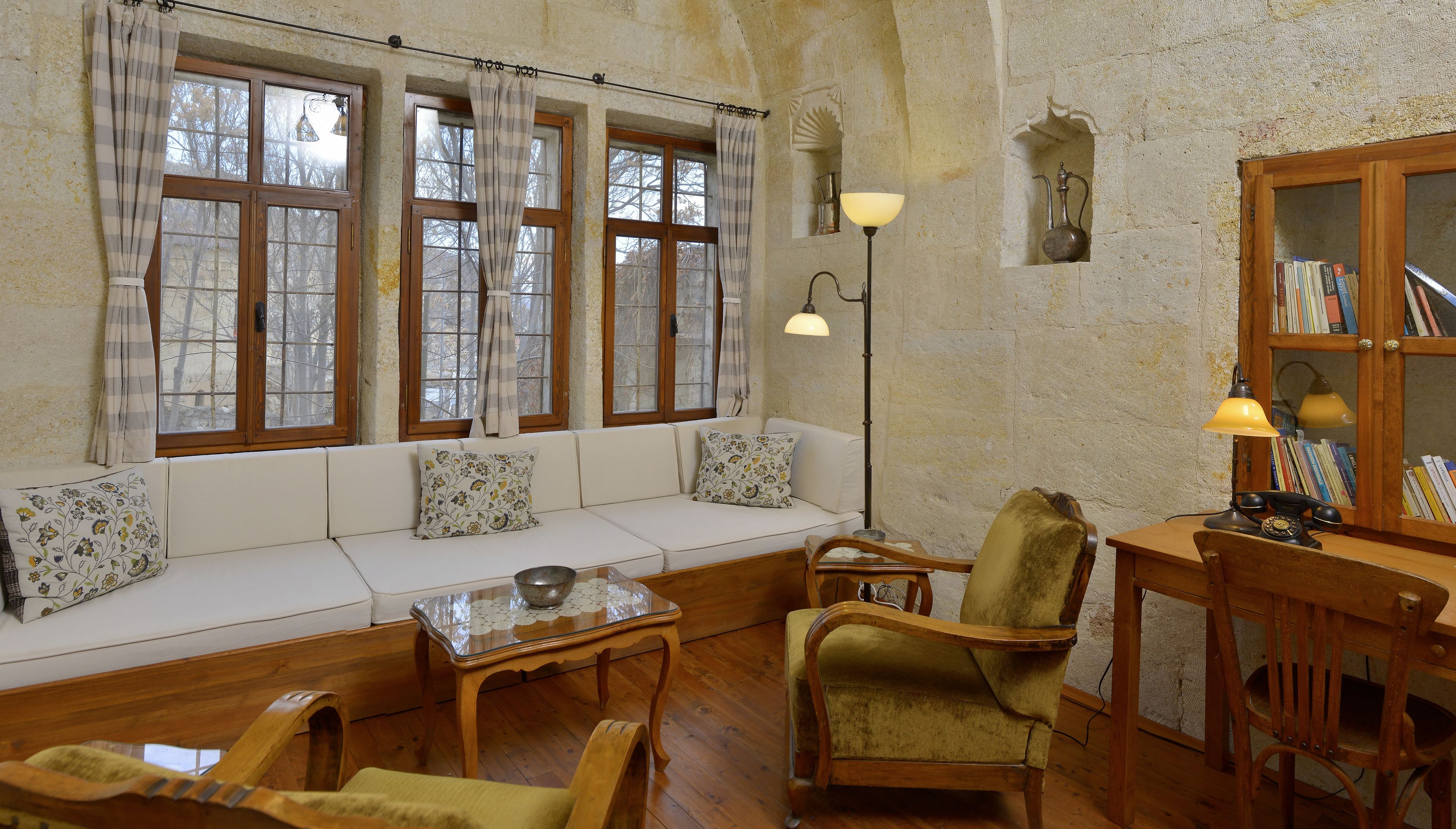 luxury stone - arch house | living room | 32-inch lcd tv with cable channels, tv