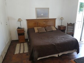 Rumah Keluarga, 2 kamar tidur, dapur, pemandangan taman | 2 kamar tidur, seprai premium, dan selimut bulu angsa