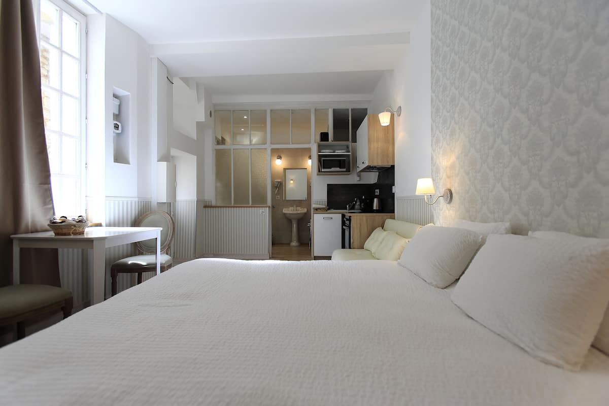Comfort studio | 1 slaapkamer, luxe beddengoed, individueel gedecoreerd