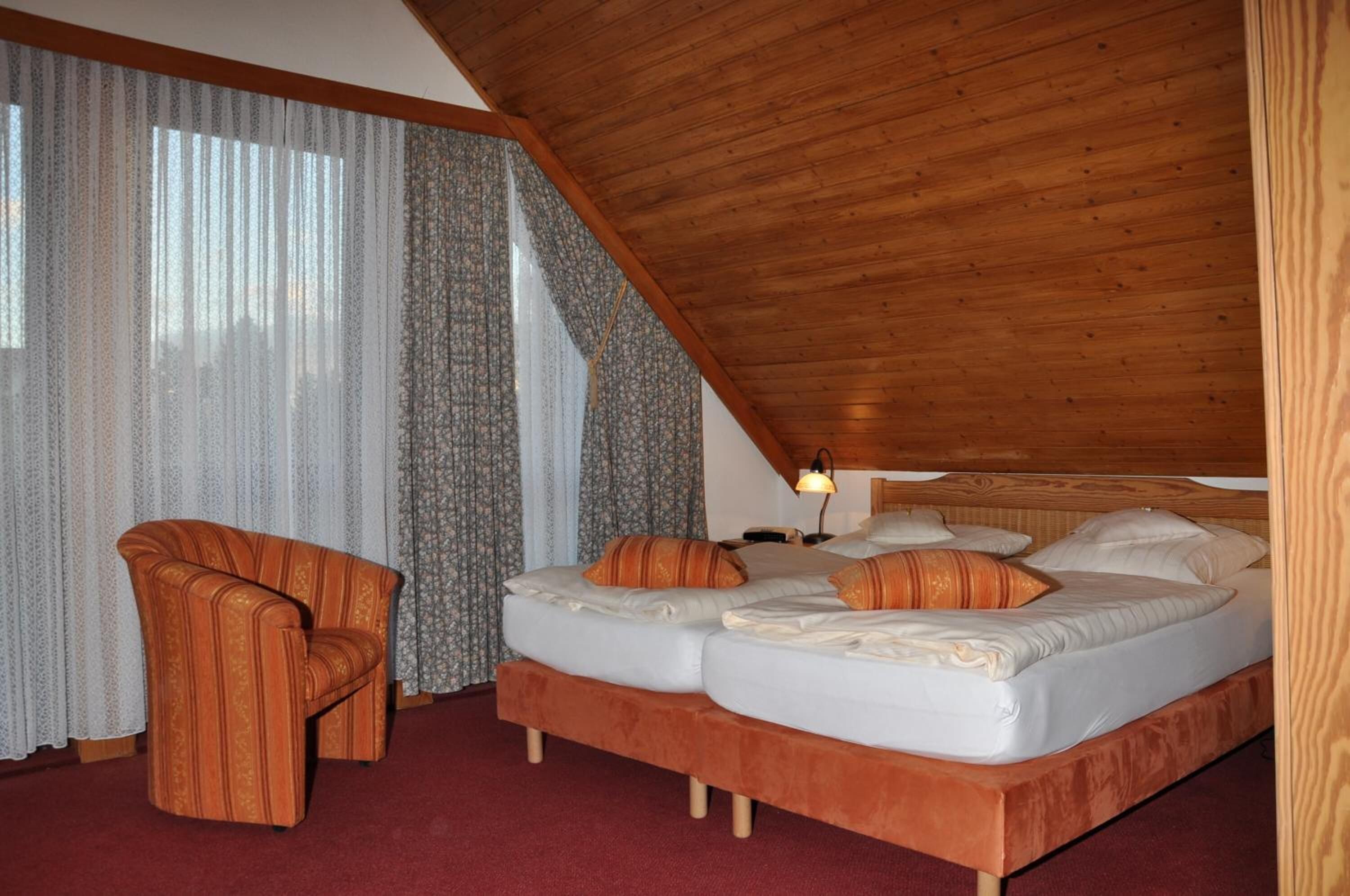 in-room safe, desk, free cots/infant beds, rollaway beds