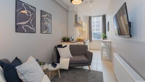 Interior - Central Belfast Apartments: 7 Camden Street (Belfast)