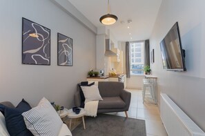 Apartamento Deluxe, baño privado (Two Bedroom) | Interior