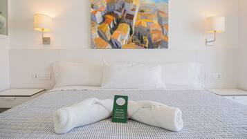 Superior Double Room, Balcony | In-room safe, desk, soundproofing, free WiFi