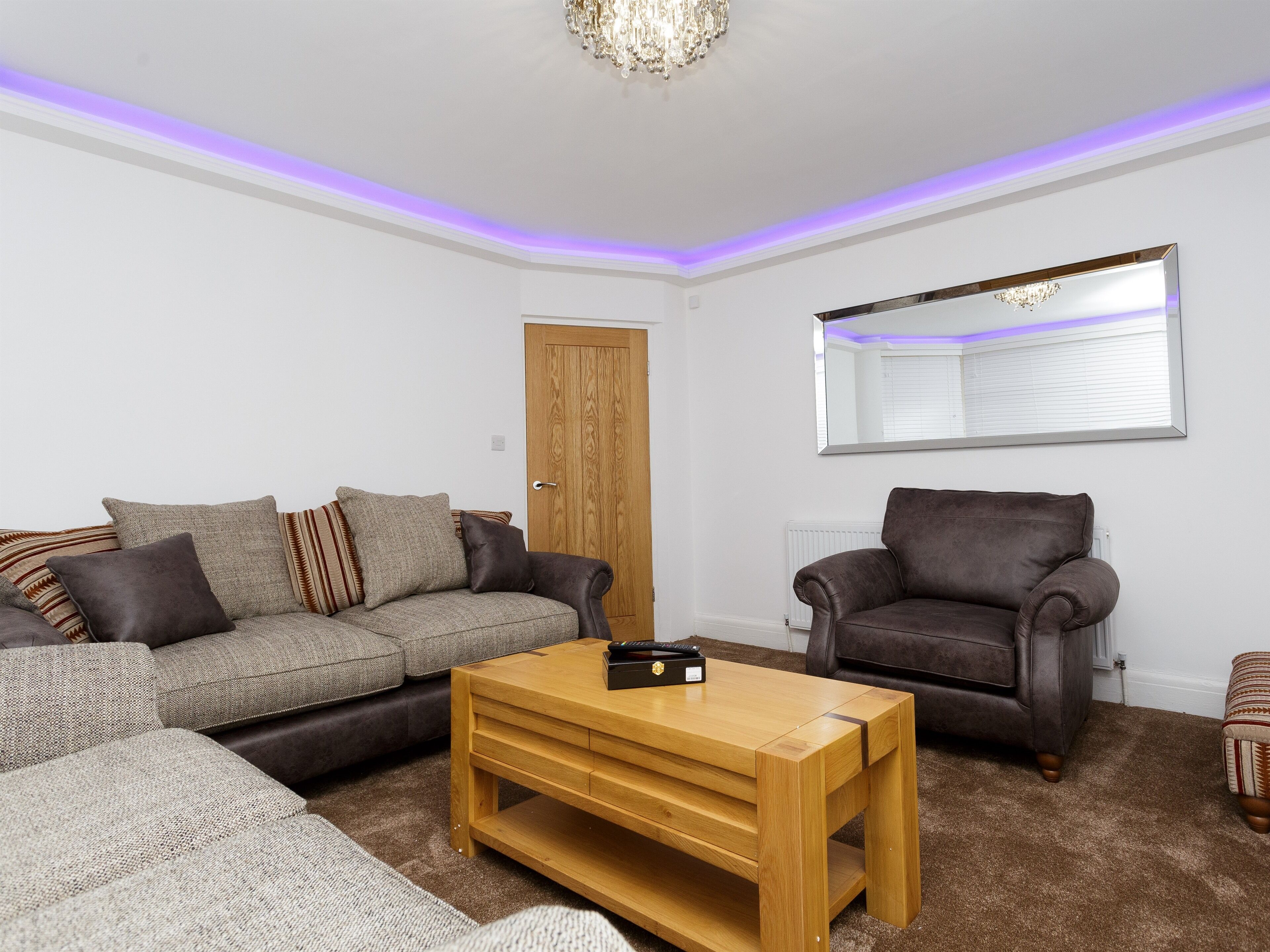 Căn hộ, phòng tắm riêng (Occupancy 8) | Khu sảnh