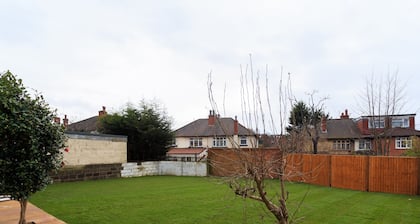Sycamore House