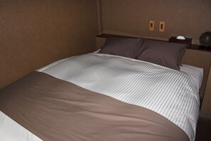 Double Room, Shared Bathroom (No windows) | In-room safe, free WiFi - Fuji Ginkei (Fujikawaguchiko)