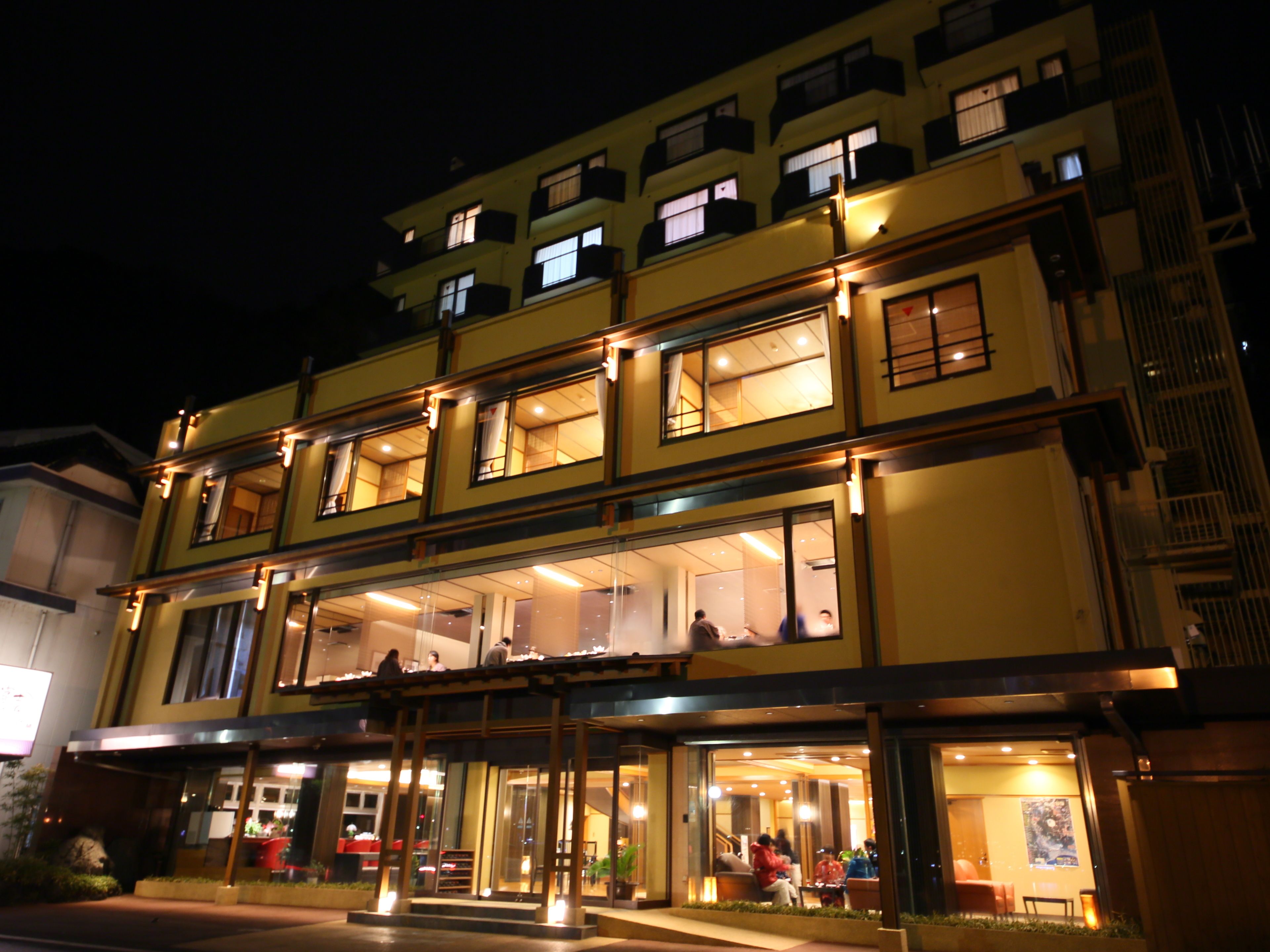 Front of property – evening/night