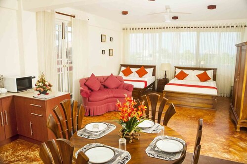 The Prestige Court Residence