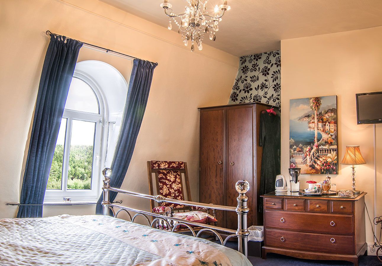 Classic Double Room, Ensuite (Attic)