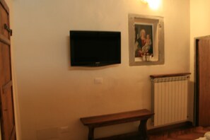 Apartment, 1 Bedroom | Room amenity - Allegri (Florence)