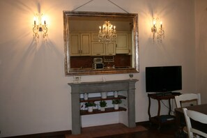 Apartment, 1 Bedroom | Living area