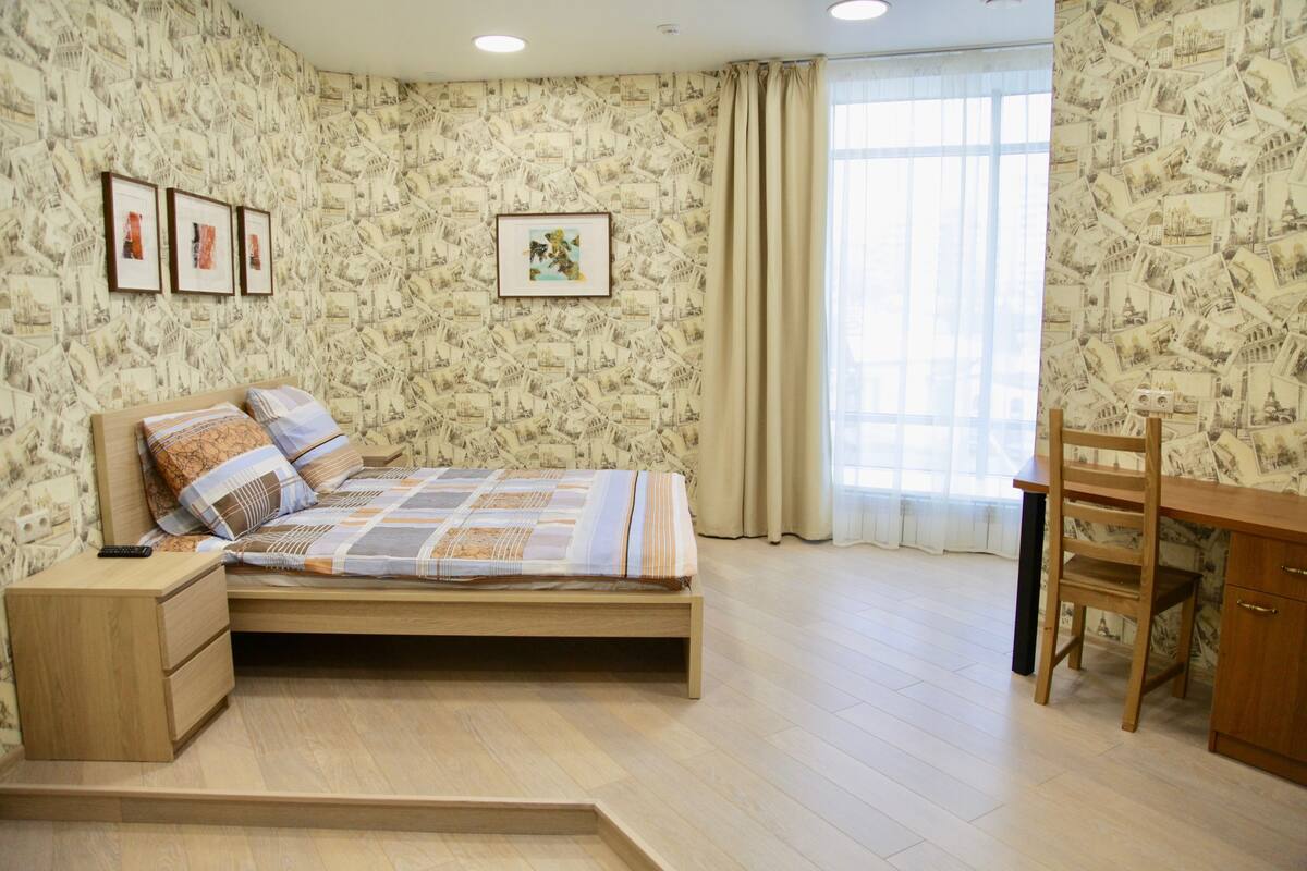 Family Room, Shared Bathroom
