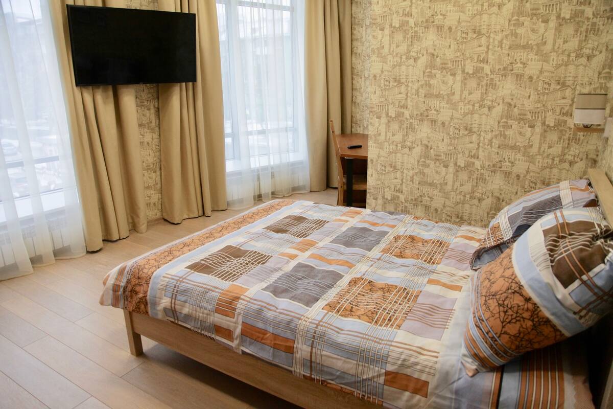 Suite, Private Bathroom