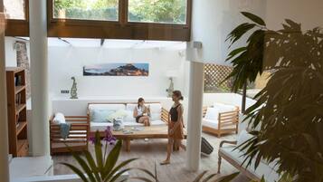 منطقة الجلوس في الردهة