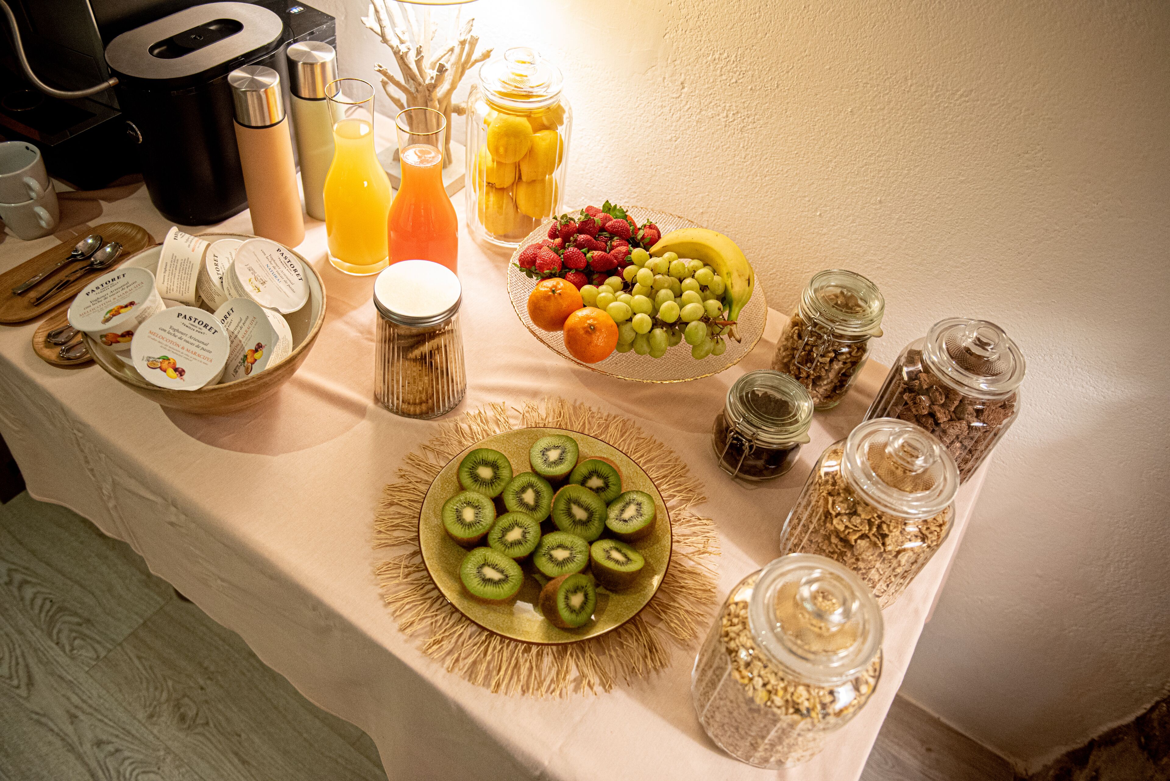 daily buffet breakfast for a fee