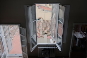 Appartement, 1 chambre | Coin séjour | Télévision à écran plat