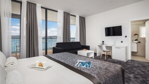 Double Room, Balcony, Sea View (Kadulja) | Premium bedding, memory foam beds, in-room safe, desk - Marina Baotić Apartments (Seget)