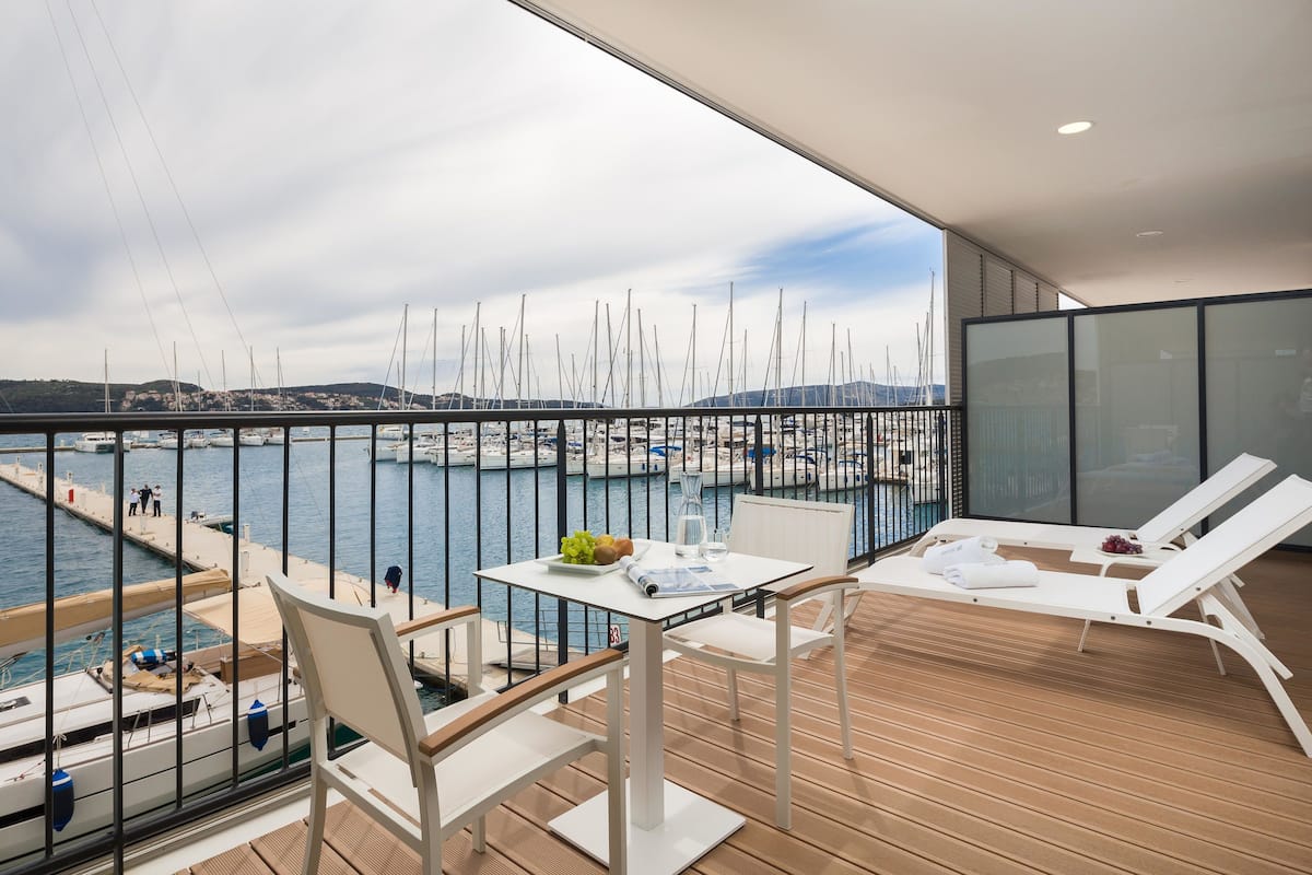 Double Room, Balcony, Sea view | Ban công