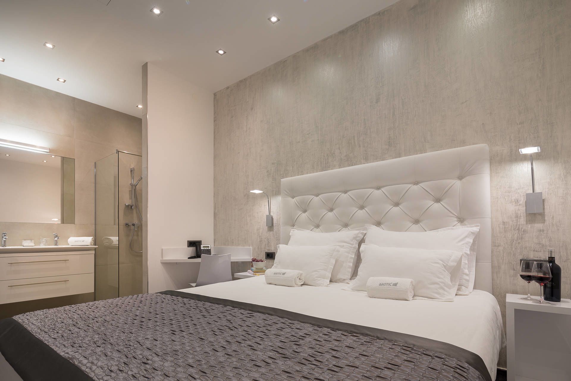 apartment, sea view (lavanda) | premium bedding, memory-foam beds, in-room safe, desk