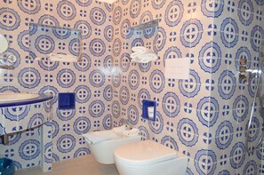 Double Room, Sea View | Bathroom | Shower, hair dryer, bidet, towels - Dependance La Caletta (Lipari)