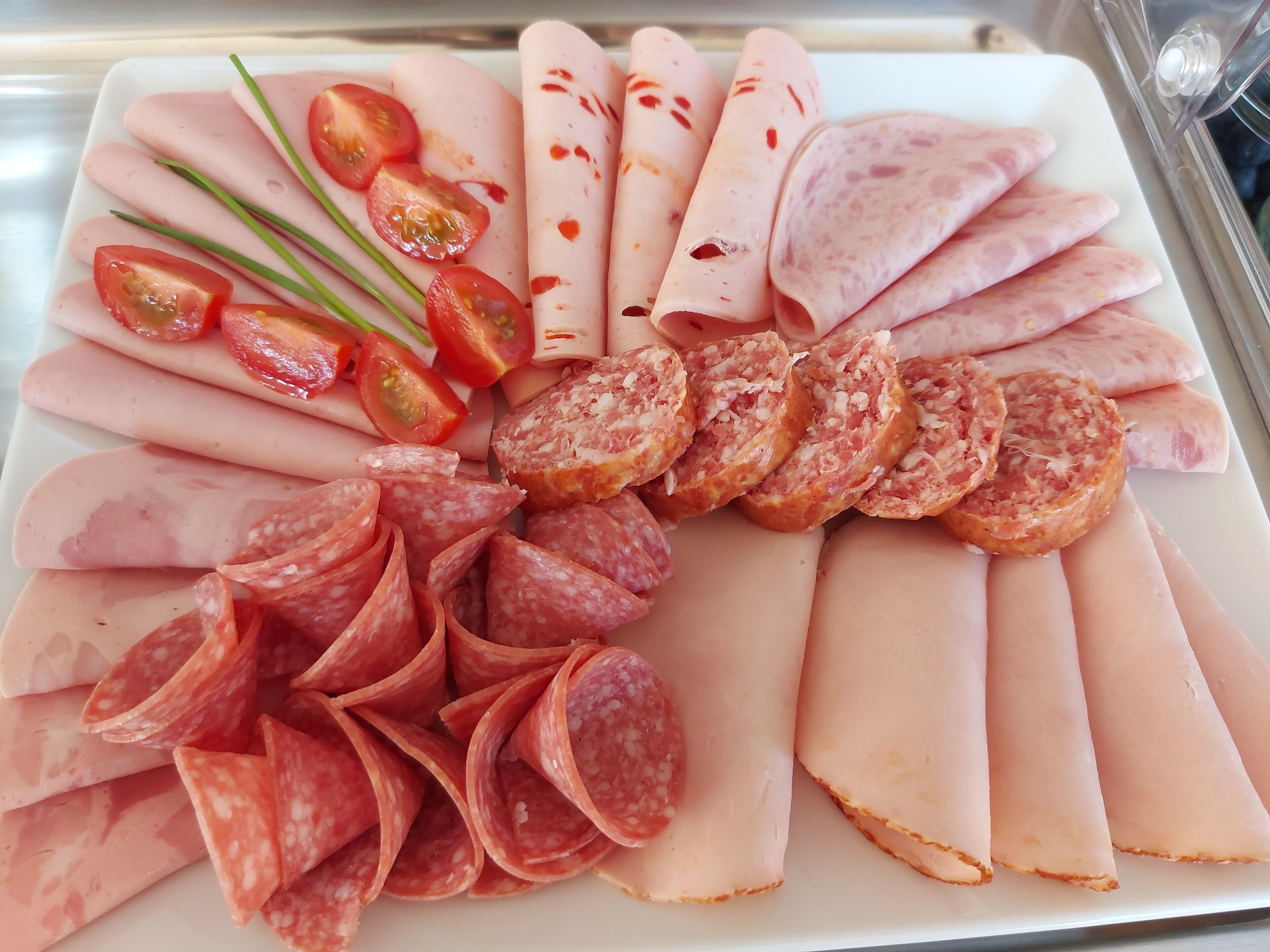 daily buffet breakfast (eur 13.50 per person)