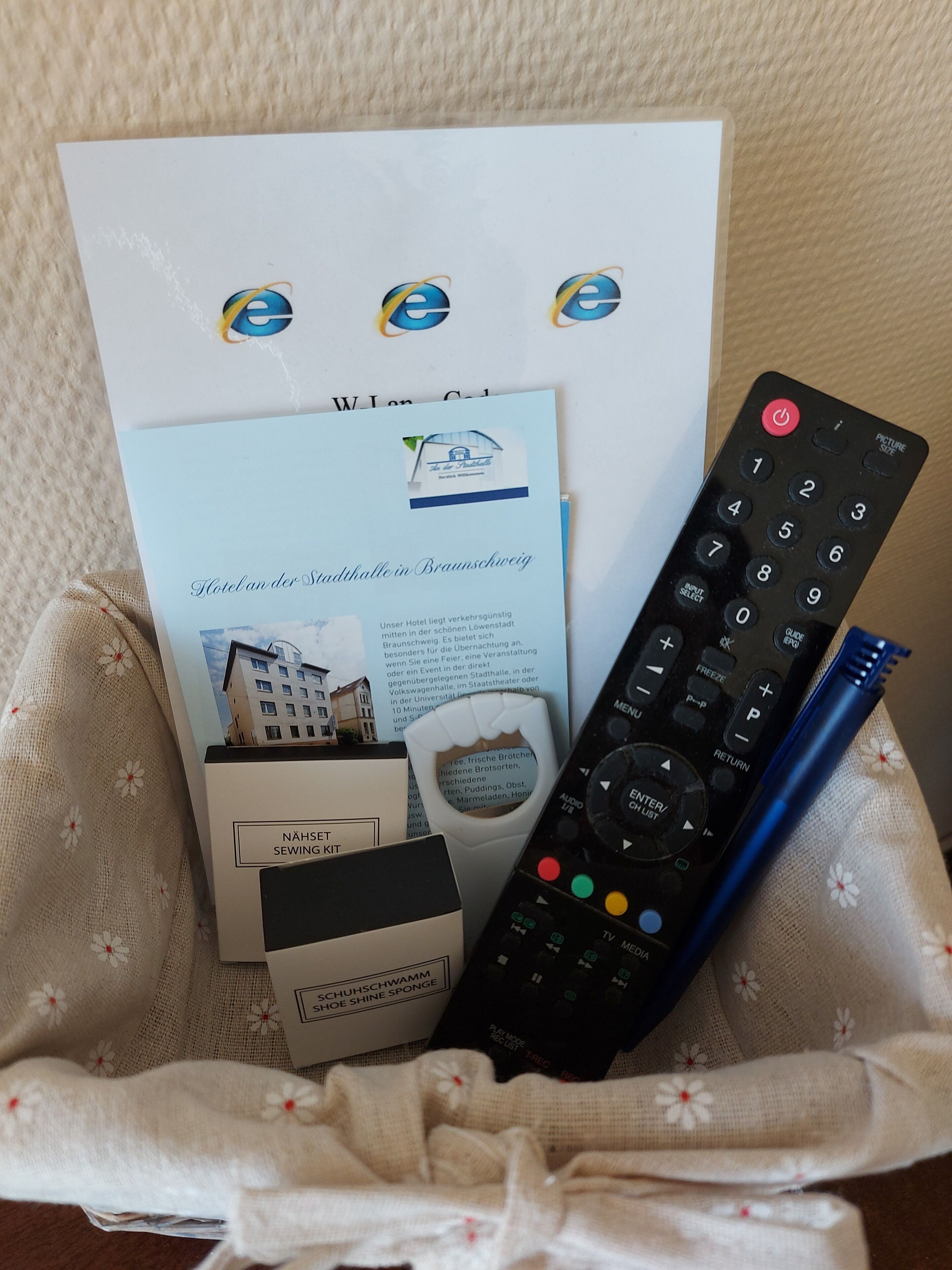 individually decorated, individually furnished, desk, soundproofing