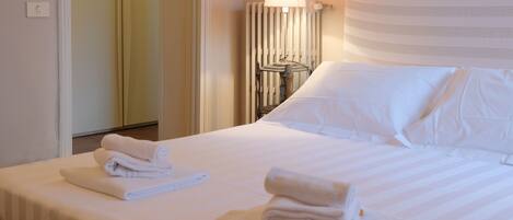 Apartment, 2 Schlafzimmer | 1 Schlafzimmer, hochwertige Bettwaren, individuell dekoriert