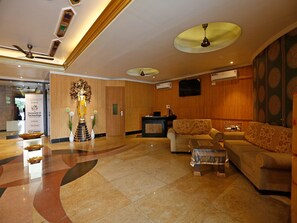 Área de estar no saguão